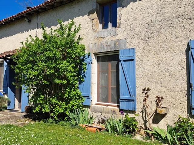 Appartement vente à Montmorillon, Nérignac