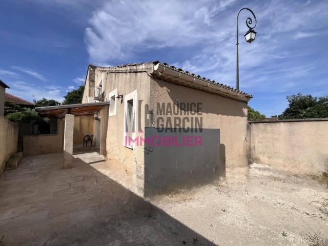 Maison vente à Camaret-sur-aigues, Saint-Jean