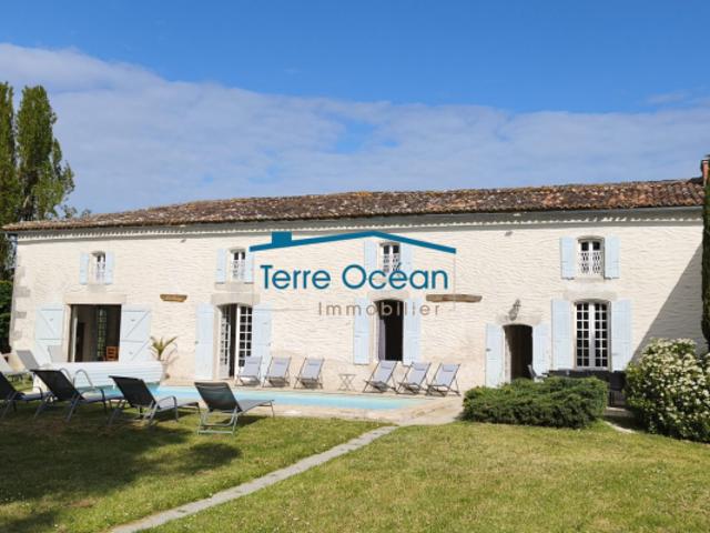 Maison vente à Saintes, Corme-ecluse