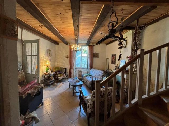 Maison vente à Échillais, La Tourasse