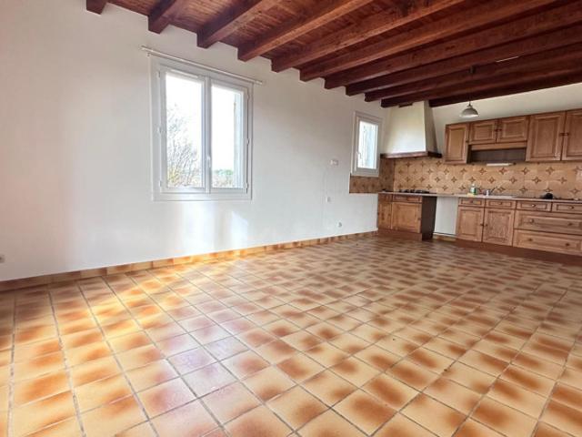 Maison vente à Bergerac, Faux