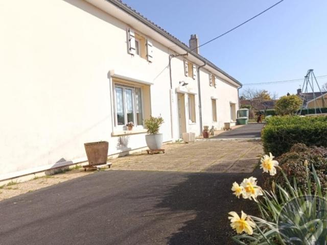 Maison vente à Niort, La Crèche