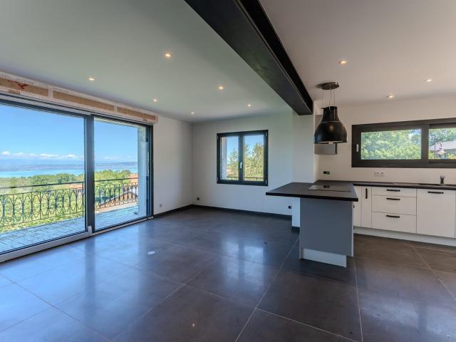 Maison vente à Thonon-les-Bains, Larringes