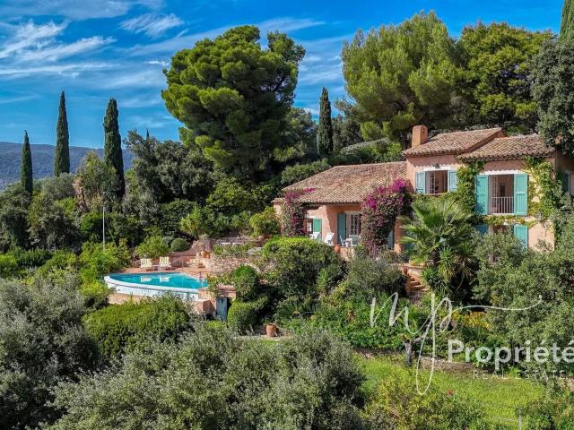 Maison vente à Arrondissement de Toulon, Le Lavandou