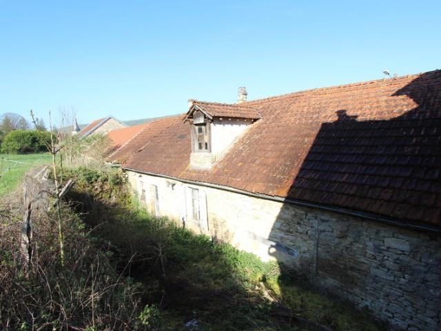 Maison vente à Dijon, Saint-victor-sur-ouche