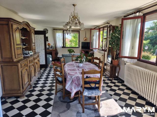 Maison vente à Dieppe, Grèges