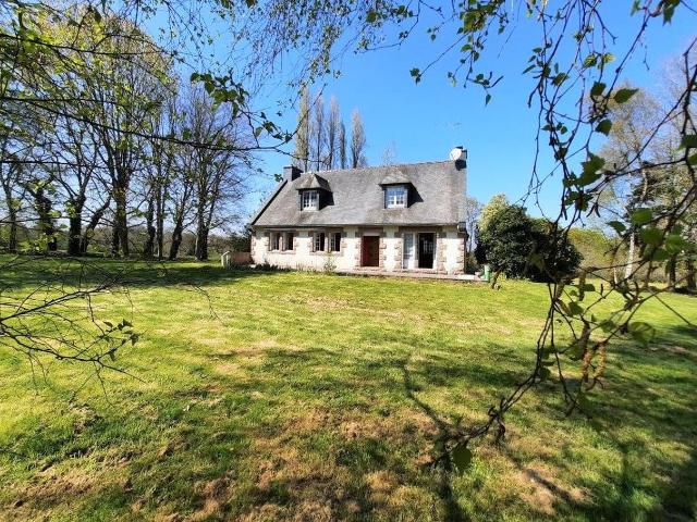 Maison vente à Guingamp, Bretagne