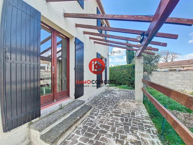 Maison vente à Nîmes, Roquemaure