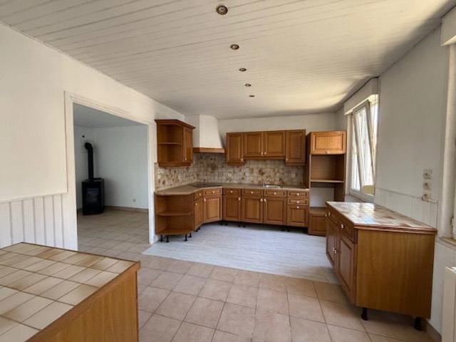 Maison vente à Soissons, Ambrief