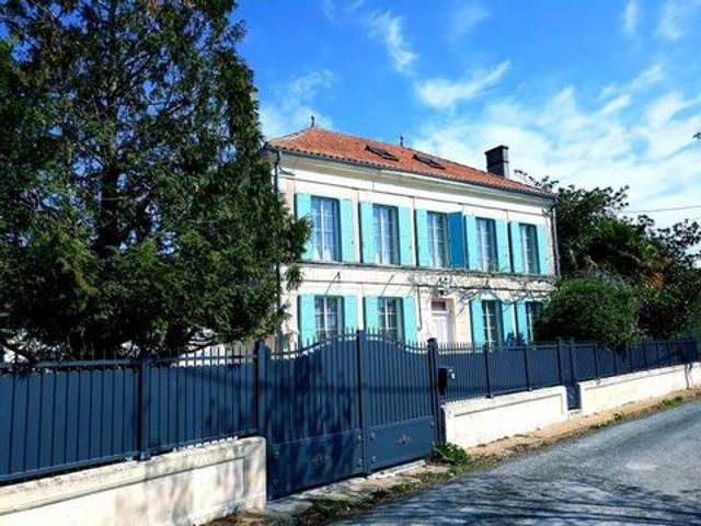 Maison vente à Saint-Jean-d'Angély, Aumagne