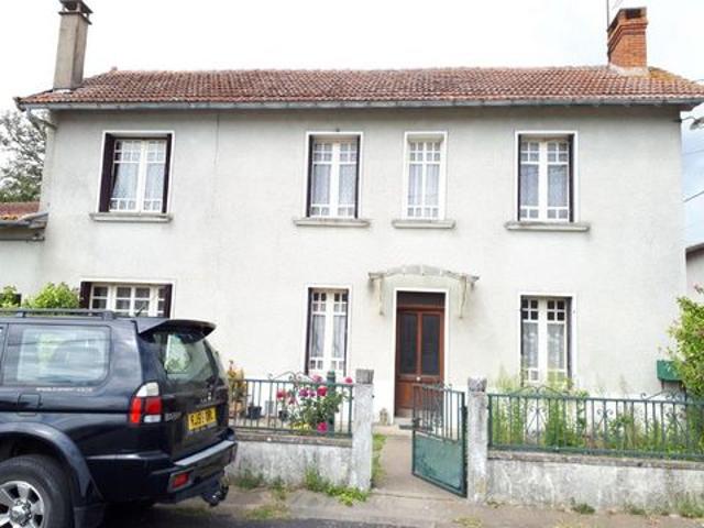 Maison vente à Confolens, Brillac