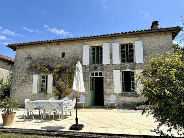 Maison vente à Chalais