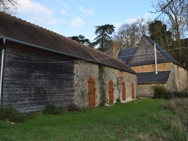 Maison vente à Viré-en-Champagne, Sarthe