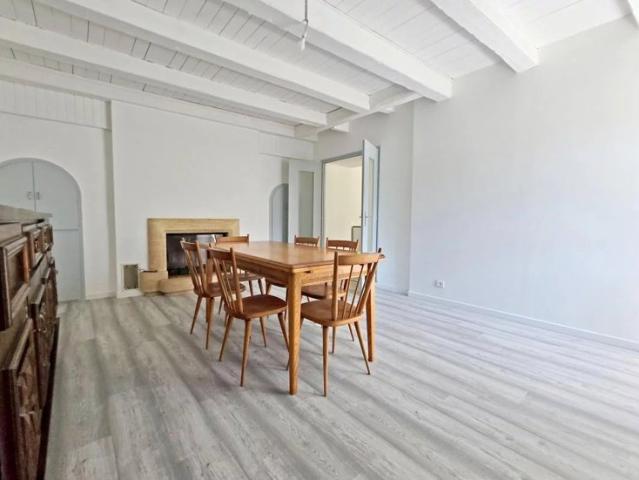 Maison vente à Échillais, Le Frelin