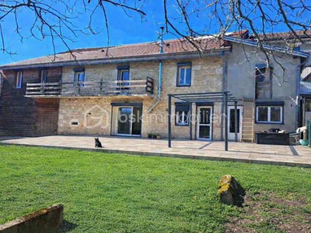 Maison vente à Saint-Claude, Viry