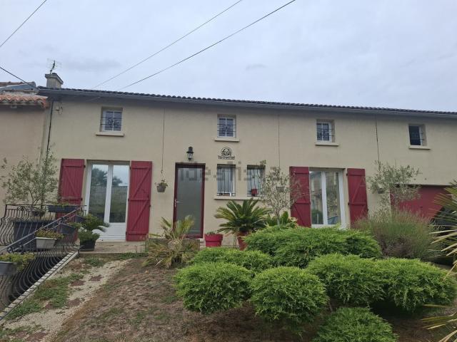 Maison vente à Chez Le Rouge, Adriers