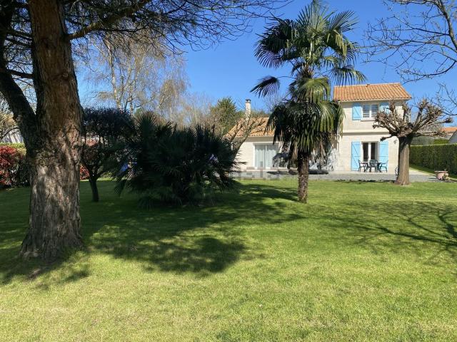 Maison vente à La Cure, Aiffres