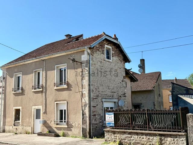 Maison vente à Aillevillers-et-Lyaumont, Haute-Saône