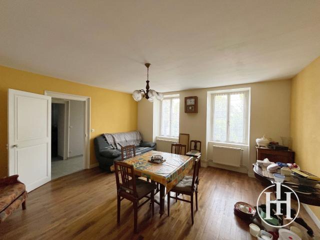 Maison vente à Montluçon, Ainay-le-château