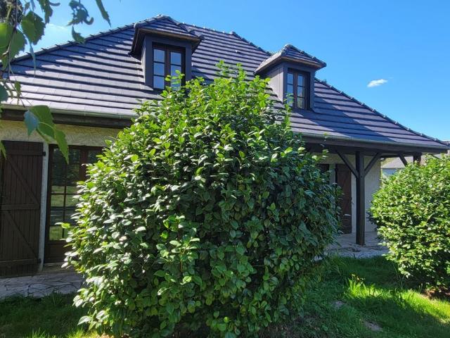 Maison vente à Malbuisson, Albussac