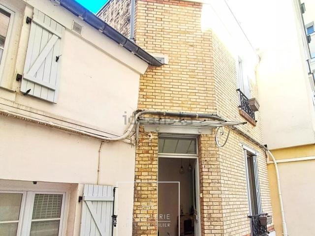 Maison vente à Paris 15e Arrondissement, Paris