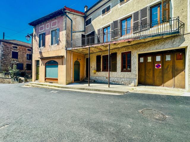 Maison vente à Roanne, Ambierle