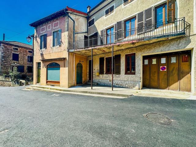 Maison vente à La Grye, Ambierle