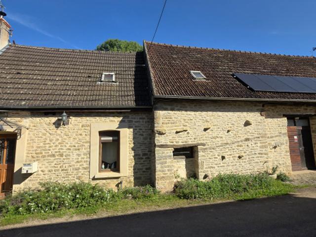 Maison vente à Montbard, Charigny