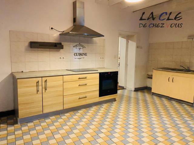 Maison vente à Fontenay-le-Comte, Xanton-chassenon