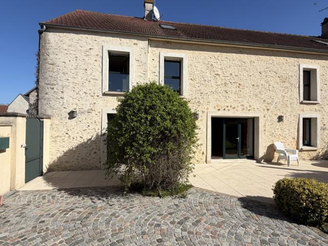 Maison vente à Rambouillet, Villiers-le-mahieu