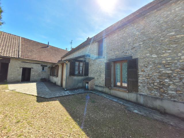Maison vente à Chartres, Bleury