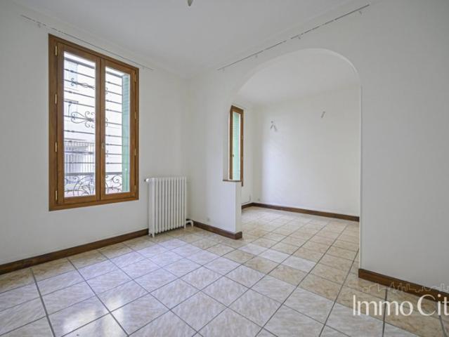 Maison vente à Antony, Montrouge