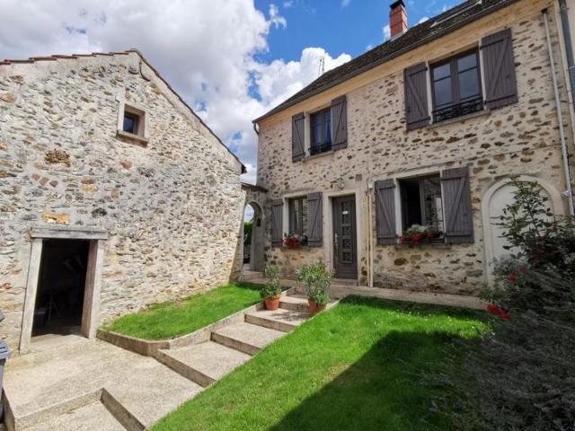 Maison vente à Château-Thierry, Gland