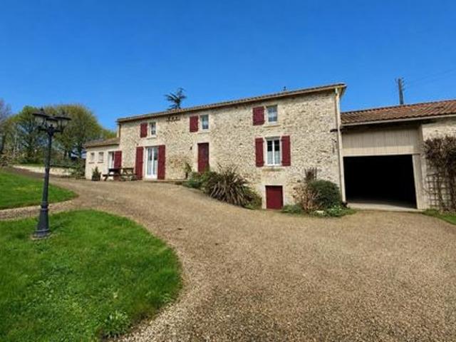 Villa vente à Fontenay-le-Comte, La Châtaigneraie