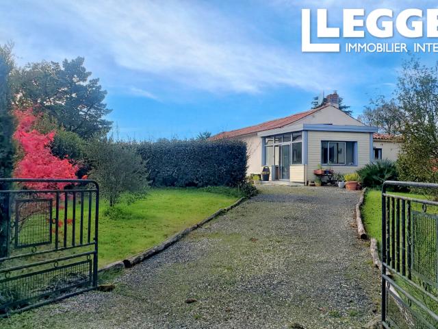 Maison vente à Fontenay-le-Comte, L'hermenault