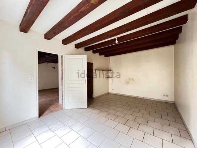 Maison vente à La Louverie, Ancinnes