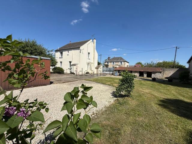 Maison vente à La Croix Noire, Angerville