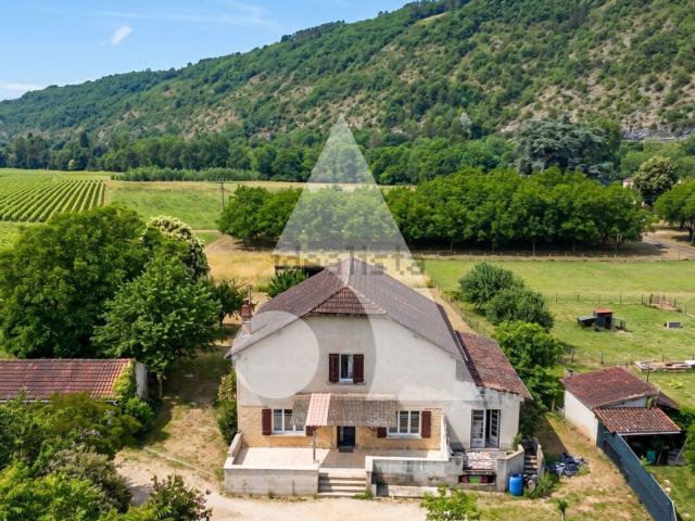 Maison vente à Anglars-Juillac, Lot
