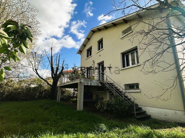 Maison vente à Angoulême, Charente