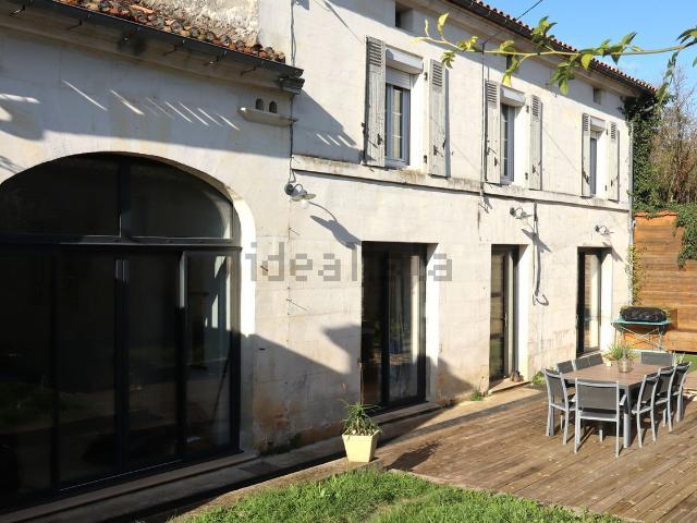 Maison vente à Angoulême, Charente