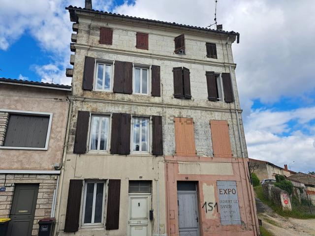 Maison vente à Angoulême, Charente