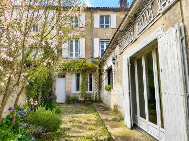 Maison vente à Angoulême, Charente