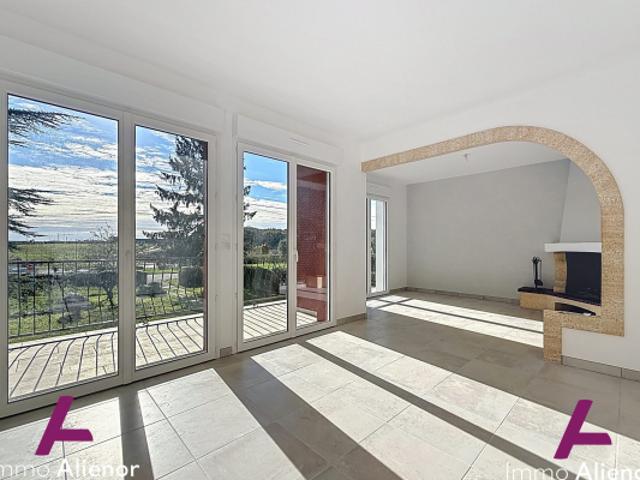 Maison vente à Saintes, Saint-georges-des-coteaux
