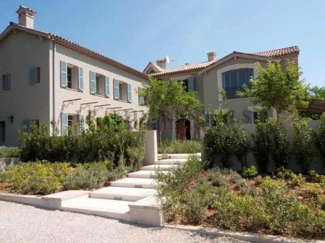 Maison location à Cap d'Antibes, Antibes