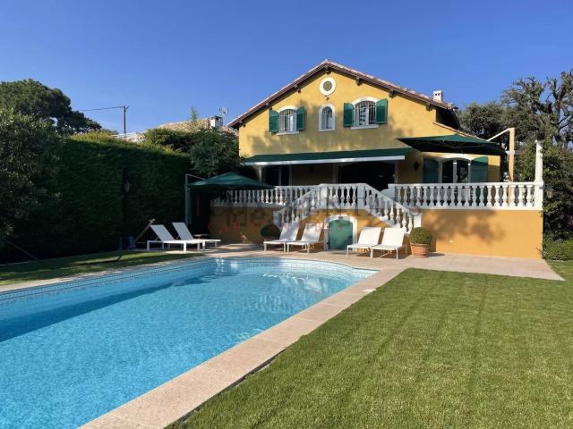 Maison location à Cap d'Antibes, Antibes
