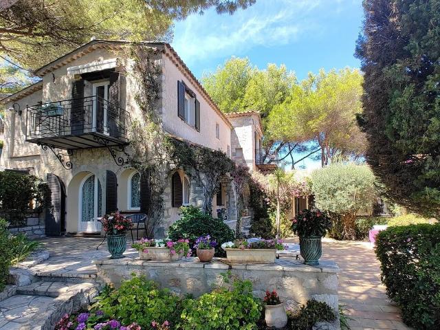 Maison location à Cap d'Antibes, Antibes