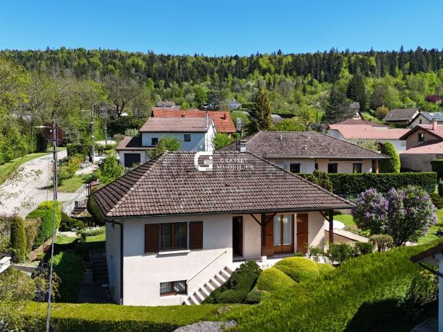 Maison vente à Marchon, Arbent