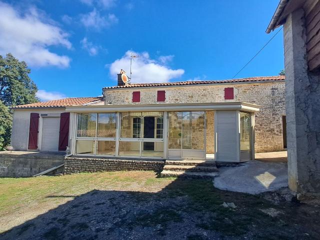 Maison vente à La Grande Vergne, Ardin