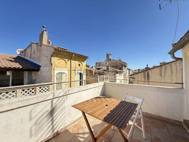 Maison vente à La Roquette, Arles