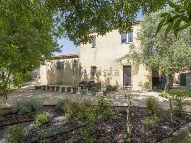 Maison vente à Mouleyrès, Arles